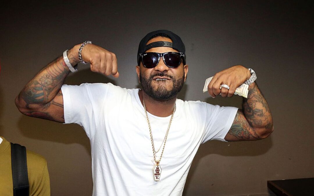 In videos for “MMTC” and “Bad Boyz,” Jim Jones lives it up